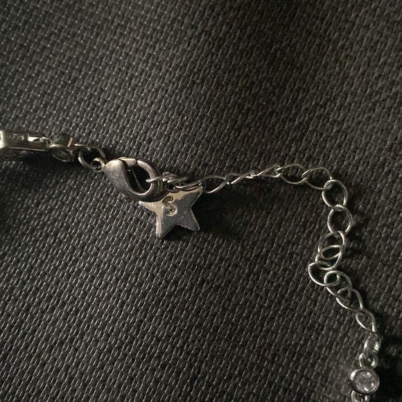 3 chokers - Picture 8 of 10